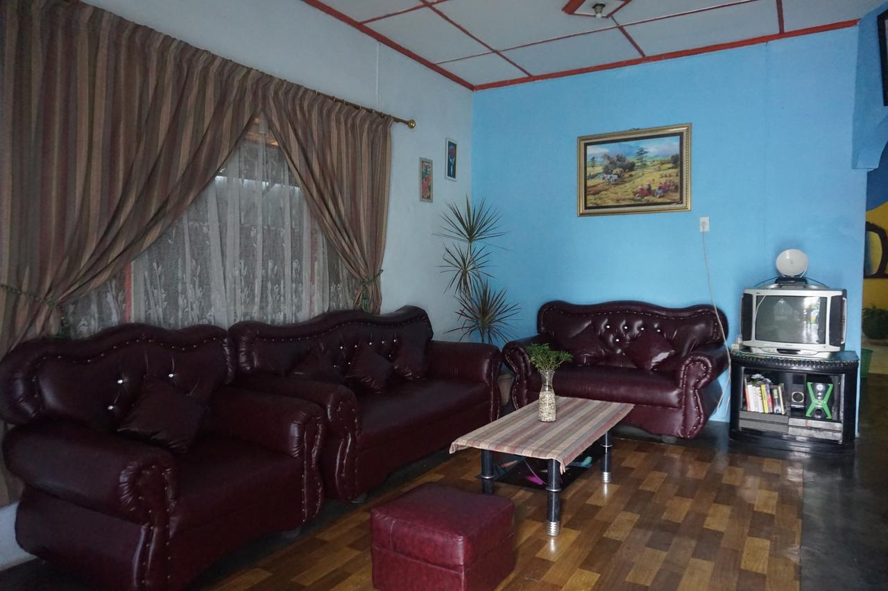 Kuala Namu Guest House Медан Екстериор снимка